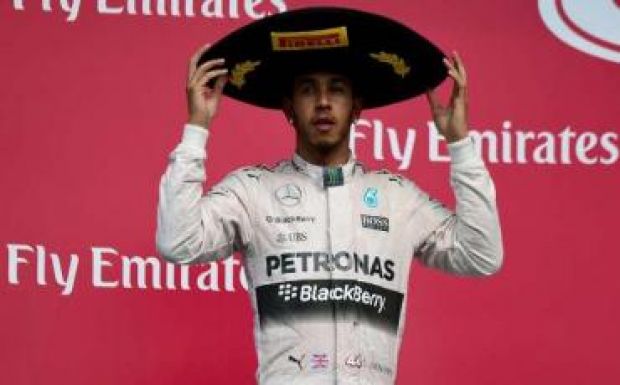 A Mexikói Nagydíjat is megnyerte Hamilton