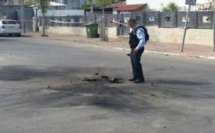 Az izraeli hadsereg gázai övezeti célpontokat támadott válaszul a szderóti rakétatámadásra