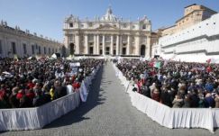 Ferenc pápa fogadta a tordaszentlászlói reformátusokat 
