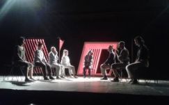 Színházban éjszakáztunk Nagyváradon