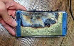 Leáll a Samsung a robbanó telefon gyártásával