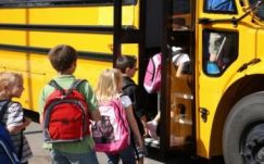 Megszületett a rendelet: teljes mértékben elszámolják a diákok ingázását