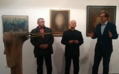 „Ostromlottak és ostromlók” kiállítása nyílt a csíkszeredai Kossuth utcai galériában