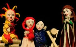 Hat ország bábszínház-kultúrájával ismerkedhetünk Kolozsváron