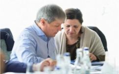 A kormányfő nem akar megválni az igazságügyi minisztertől