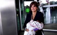 Egészséges kislányt szült egy 62 éves nő