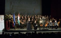 Gulyás Gergely Kolozsváron: '56 bizonyítja, hogy a rab nép szabaddá válhat