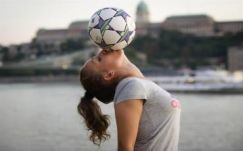 Újabb világbajnoki címre hajt a labdazsonglőr Szász Kitti 