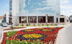 Visszakaphatják ingatlanadójuk egy részét a sepsiszentgyörgyi cégek