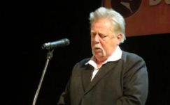 Gálfalvi György kapta a Bernády-emlékplakettet