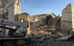 Mobil konzuli egységeket küld Olaszország földrengés sújtotta térségébe Románia