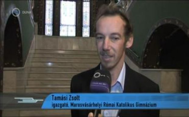 A marosvásárhelyi katolikus gimnázium igazgatójára is lecsapott a DNA