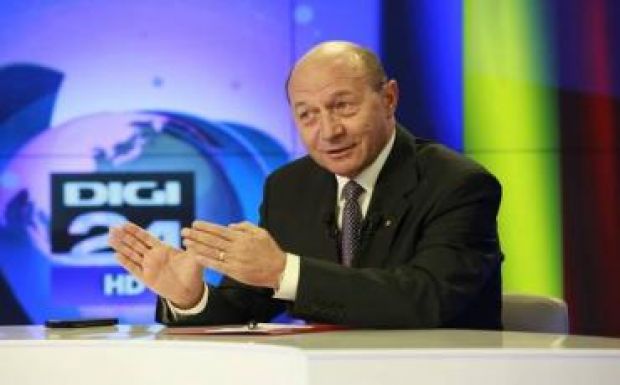 Băsescu: Cioloş feladta technokrata státuszát és csatlakozott a liberálisokhoz