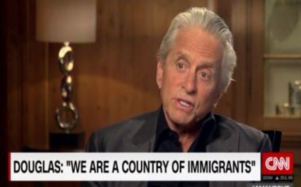 Michael Douglas: Londonban az építőtelepeken csak román szót hallani