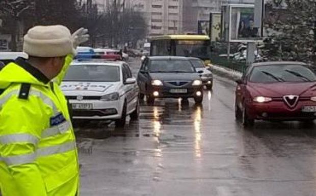 Óvatosságra inti a gépjárművezetőket a rendőrség