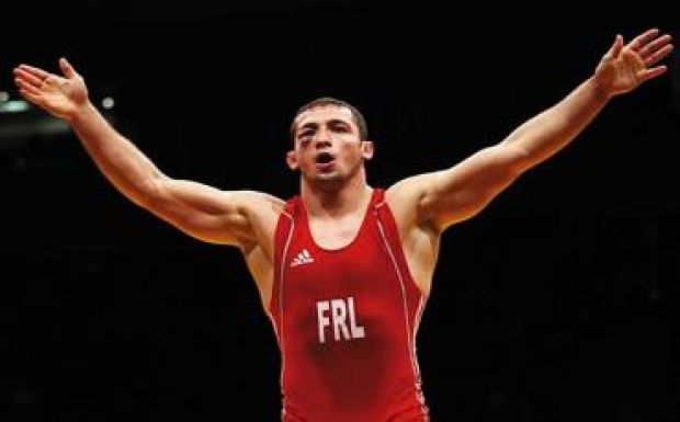 Olimpiai bronzérem hullott a román birkózó ölébe 