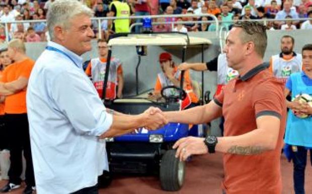 Liga 1: egymás csapatát dicsérte Andone és Reghecampf