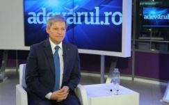 Cioloș megvédte Románia 100 Platformját 