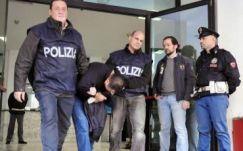 Dicstelen lista élére került Románia