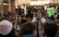 Dulakodás tört ki a Siratófalnál a különböző zsidó vallási irányzatok között