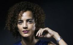 Marokkói-francia írónő kapta a legrangosabb francia irodalmi elismerést