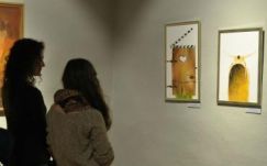 Eleganciával telített Studio 9-es jubileumi tárlat Csíkszeredában