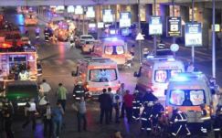 Lövések dördültek vasárnap hajnalban az isztambuli reptéren 