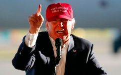 Trump szerint Clinton bűnös, és ezt az FBI is tudja