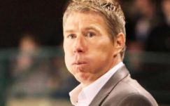 Jégkorong: nehéz meccsekre számít a brassóiak edzője 