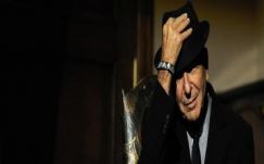 Papp Sándor Zsigmond: Az emlékek őre