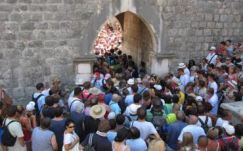 Jövőben időpontot kell kérni Dubrovnik meglátogatására 