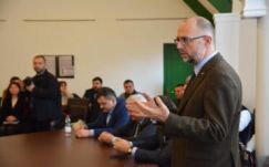 Kelemen Hunor: az újraállamosítás óriási hiba lenne 