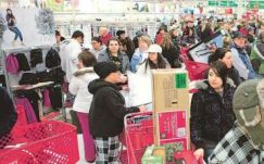 Nagy lesz a romániaiak költekezési kedve Fekete Pénteken