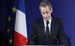 Lapkommentárok: a „nyugodt jobboldal” vereséget mért Nicolas Sarkozyre