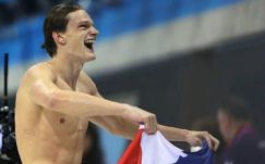 Úszás: bejelentette visszavonulását a 24 éves francia bajnok 
