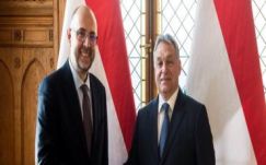  Ambrus Attila: Kampány, csend...