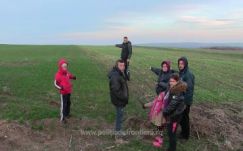 Iraki bevándorlókat és bolgár embercsempészeket fogtak el Ostrovnál