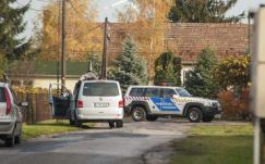 Újabb helyszínen találtak a Magyar Nemzeti Arcvonalhoz köthető fegyvereket