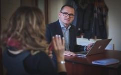 Korodi: minden egykor kényszermunkát végző személynek járjon kárpótlás