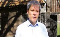 Cioloș megkutyálta magát: letiltotta A falu élete számára adott interjút