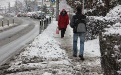 Havazásra, erős szélre és jégképződésre számíthatunk