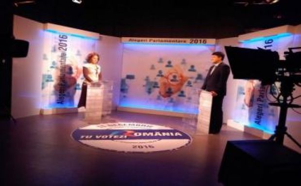 Vass Levente: fizessék ki a marosvásárhelyi gimnázium tanárainak elmaradt béreit!