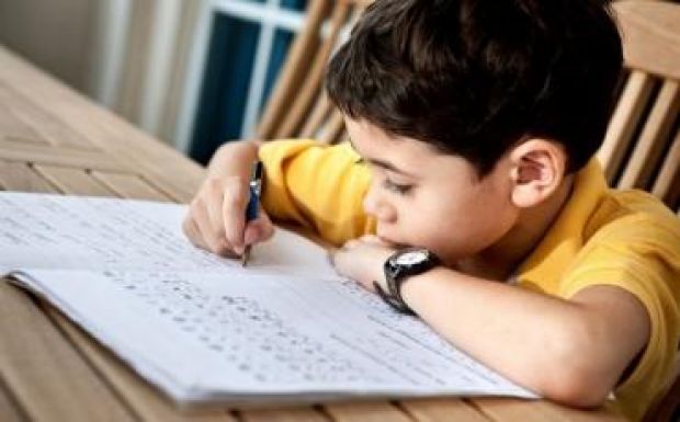 Megszületett a rendelet: tilos a házi feladat büntetésként való alkalmazása