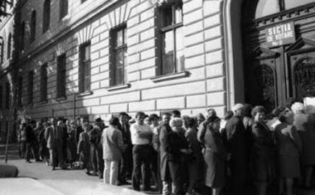 Így alakult a parlamenti választásokon való részvétel 1990 óta