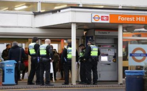Muzulmánokat akart gyilkolni egy késelő Londonban