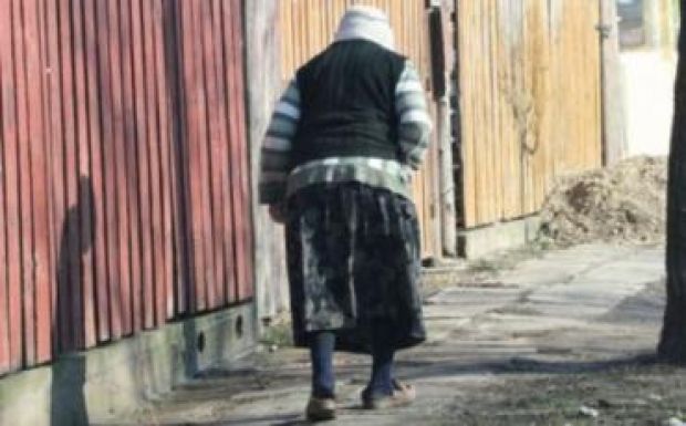 Már 51 éve kap nyugdíjat egy 106 éves romániai asszony
