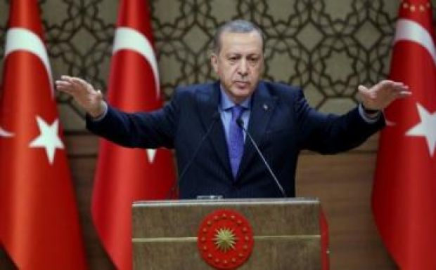 Erdogan: „Bizonyítékaink vannak, hogy Washington terroristákat támogat Szíriában”
