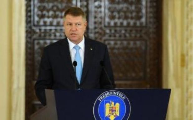 Felfüggesztés, hat lépésben – a Băsescu-forgatókönyvet alkalmazzák Johannisra is?