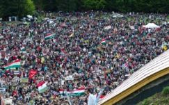 Nem vált a világörökség részévé a csíksomlyói búcsú 