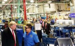 Trump következményekkel fenyegeti az Egyesült Államokat elhagyó amerikai cégeket